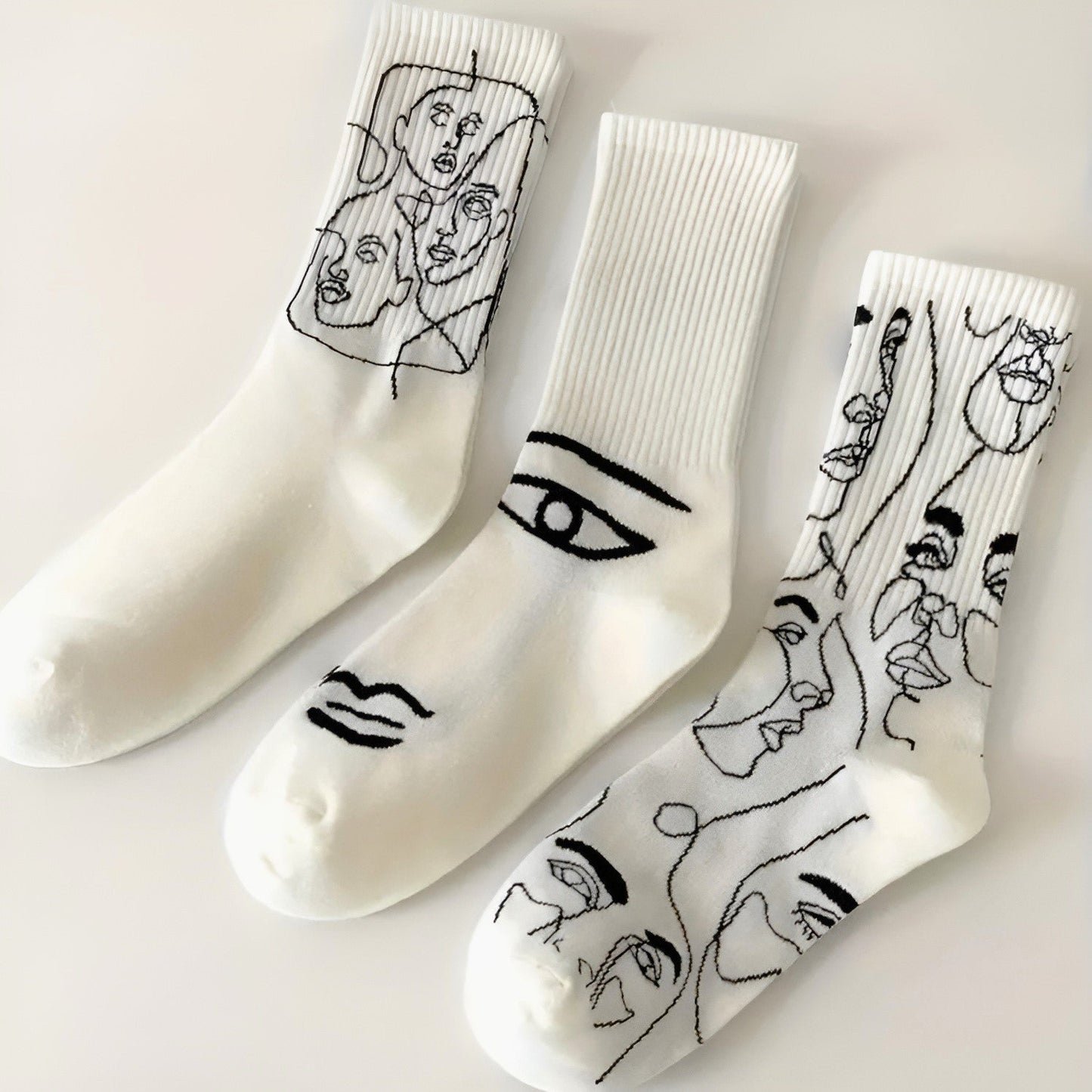 Harlow&Ellis - Abstract Line Art Socks