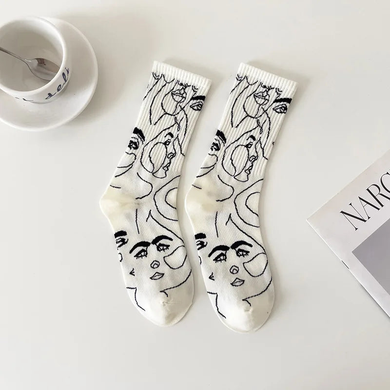 Harlow&Ellis - Abstract Line Art Socks